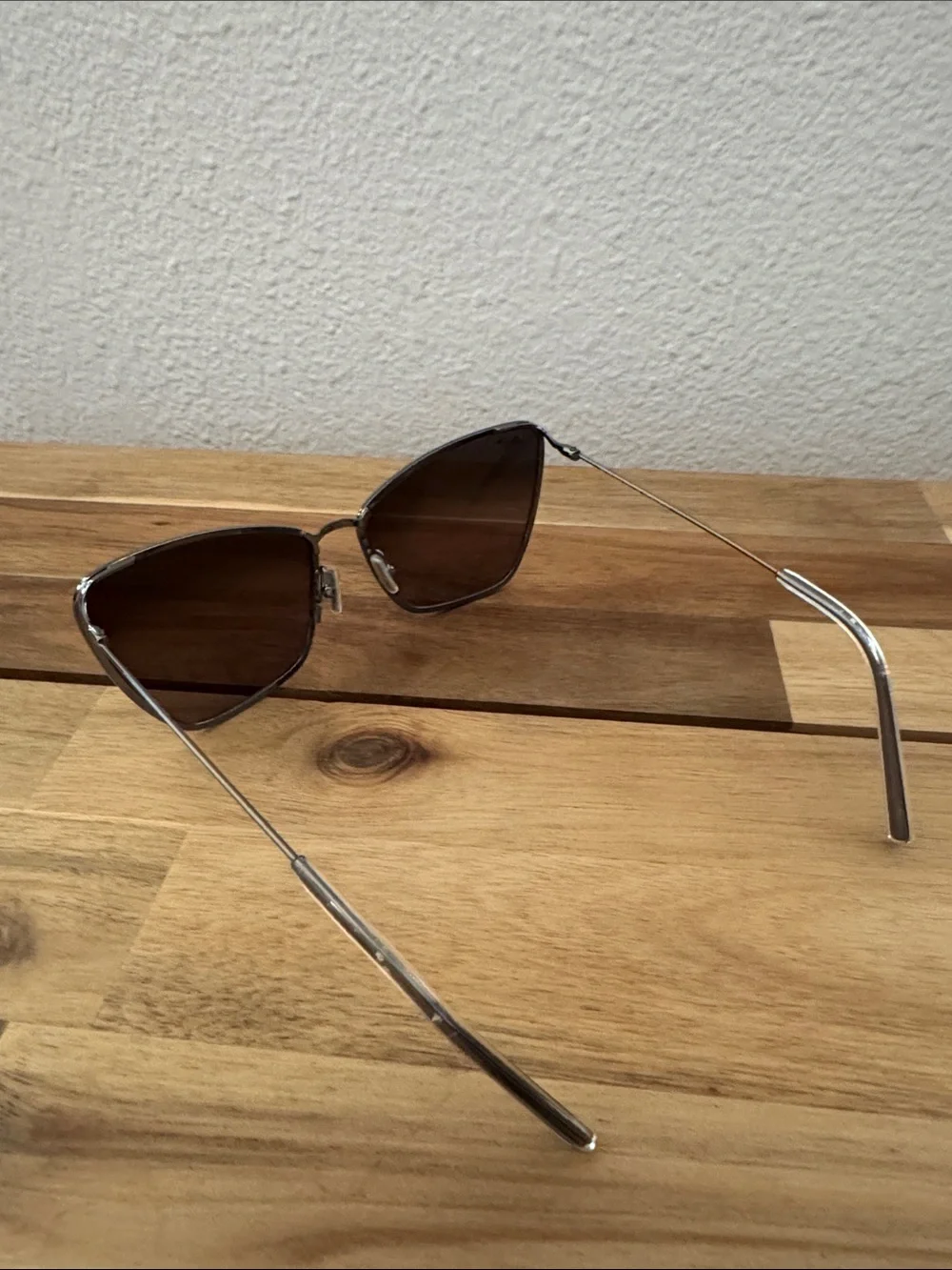Maui Jim Puakenikeni cat eye aviators with case